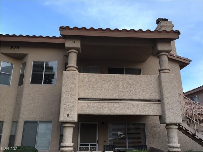 Building Photo - 936 Boulder Mesa Dr