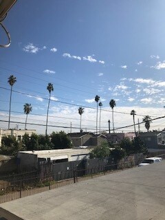 View - 1506 S Cochran Ave