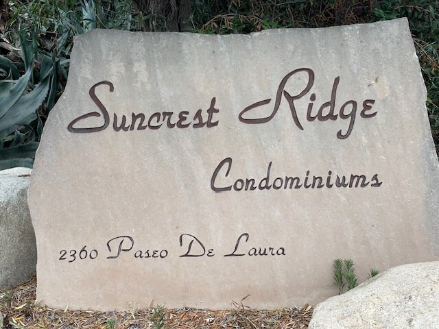 Building Photo - 2360 Paseo De Laura
