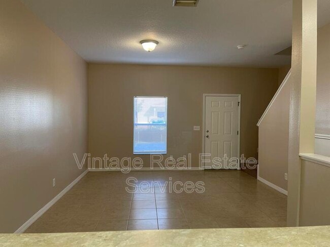 Building Photo - 12013 Peach Grv Ct