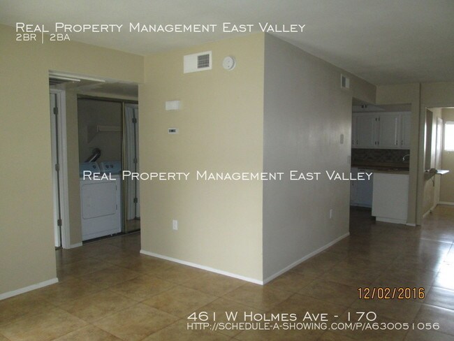 Building Photo - 461 W Holmes Ave