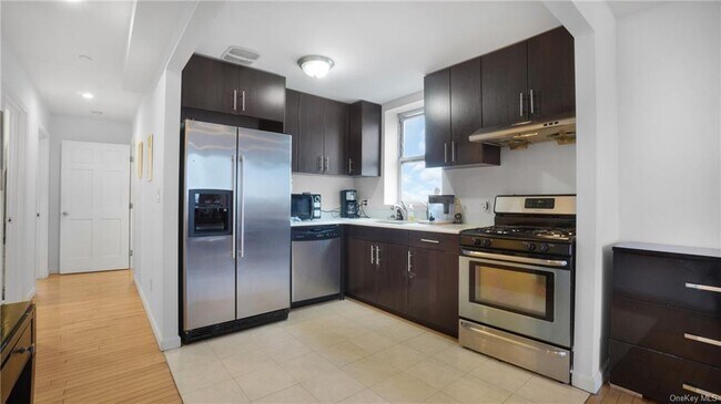 Building Photo - 143-26-143-41 41st Ave