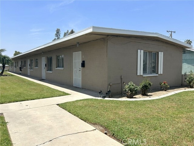 Building Photo - 10914 Evans St