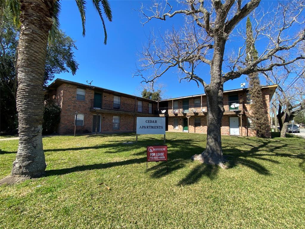 Foto principal - 321 E Cedar St