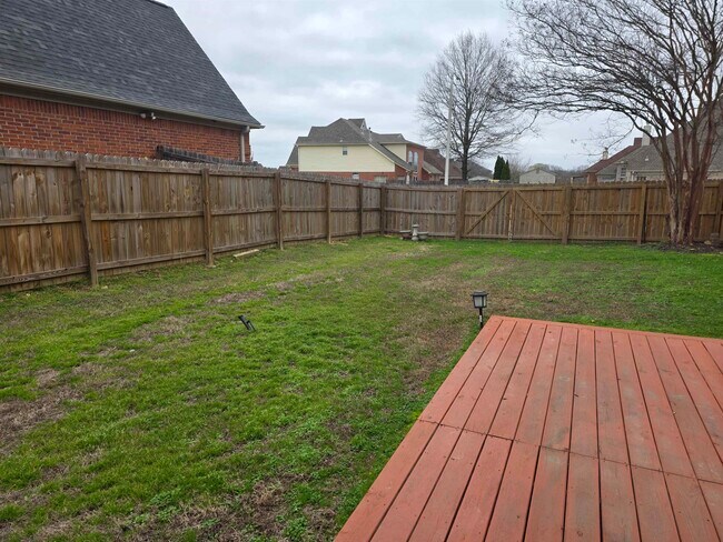 Foto del edificio - 8156 Old Brownsville Rd