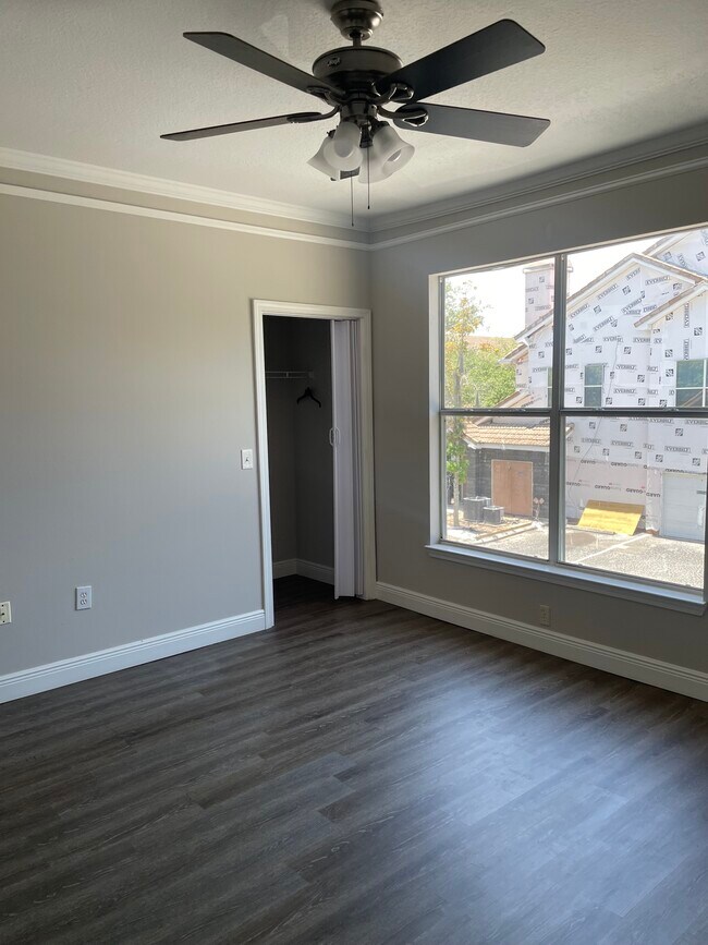 Building Photo - 18128 Villa Creek Dr