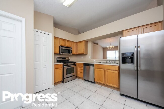 Building Photo - 12115 Woodglen Cir