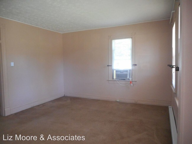 Building Photo - 3 br, 1.5 bath House - 727 Bellwood Road