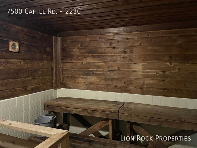 Building Photo - 7500 Cahill Rd