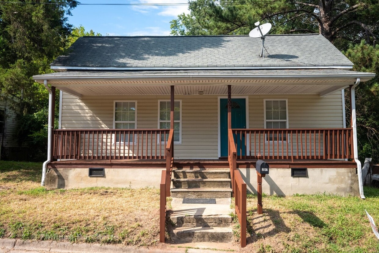 Photo - 2507 Hart St