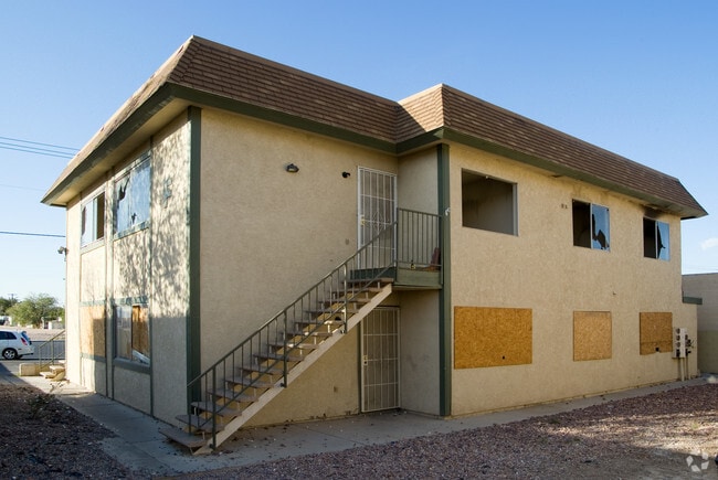 Building Photo - 4500 E Lake Mead Blvd
