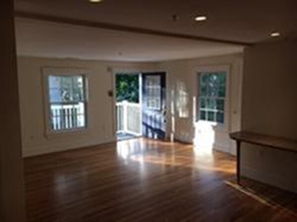 Foto del edificio - 1 Smith Ln