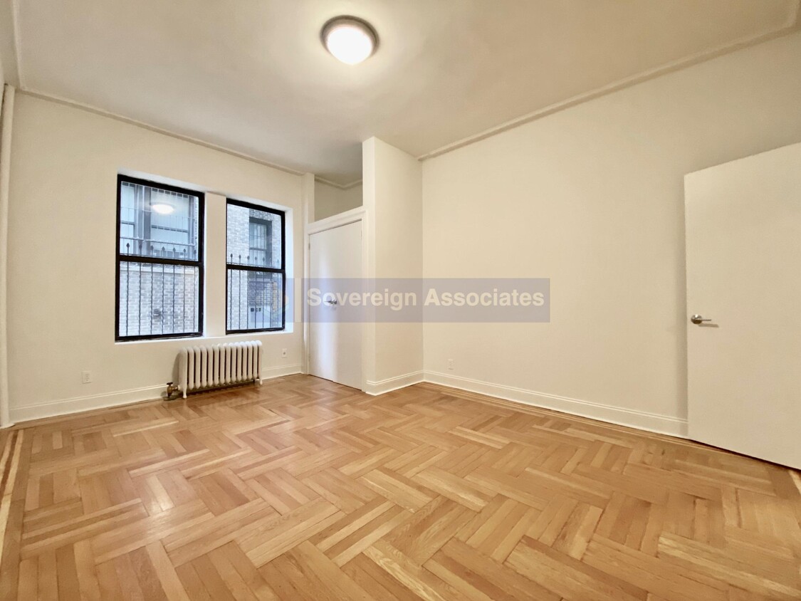 Foto principal - 664 West 163rd Street