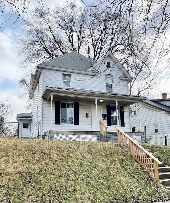 Foto del edificio - 1020 Emerson Ave