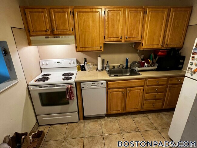 Foto del edificio - 66 Homer Ave