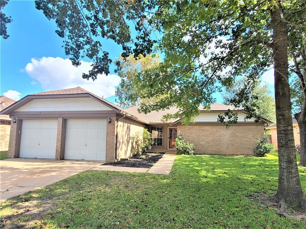 Primary Photo - 915 Valley Ranch Dr