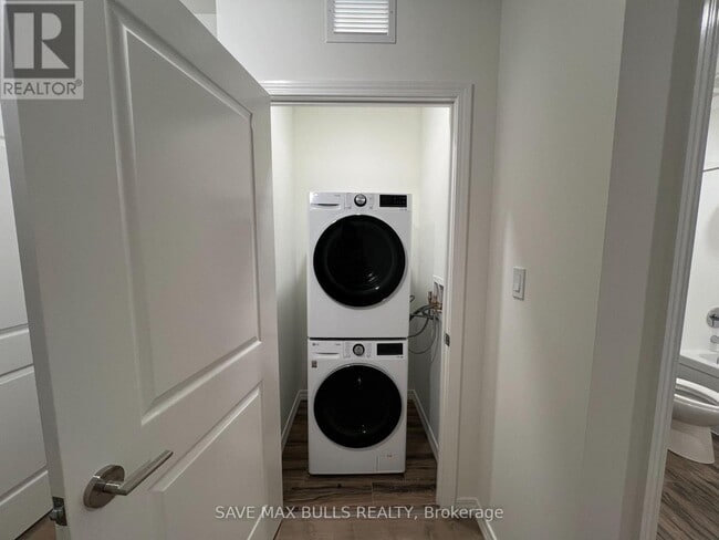 Building Photo - 1098 Paisley Rd