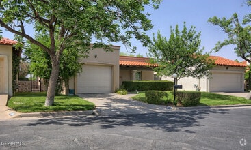 Building Photo - 6167 Los Felinos Cir