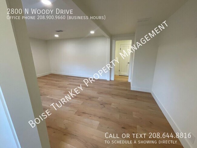 Foto del edificio - 2800 N Woody Ln