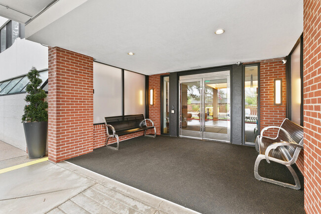 Building Photo - 3131 E Alameda Ave