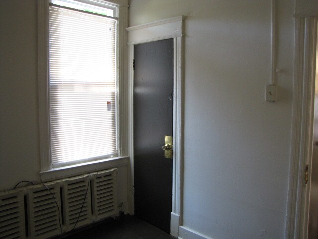 bedroom - 41 N Manning Blvd