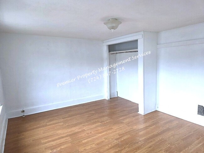 Foto del edificio - 307 Todd St