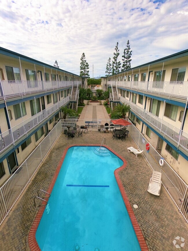 Apartments for Rent in 90504