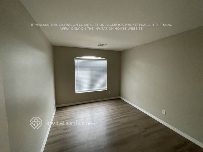 Foto del edificio - 42939 W Jeremy St