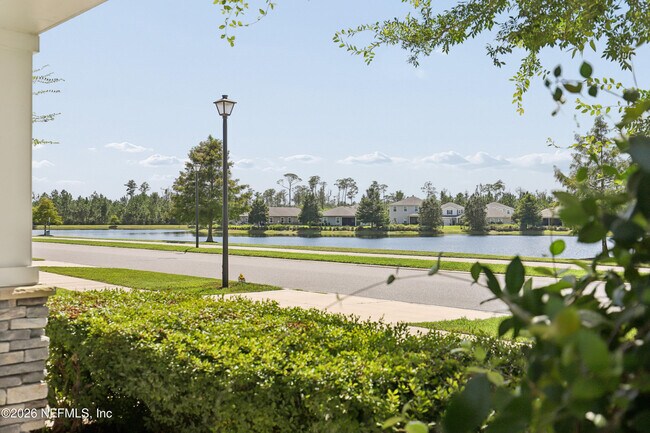 Foto del edificio - 13791 Holsinger Blvd