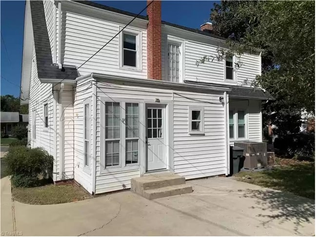 Building Photo - 306 Beech St