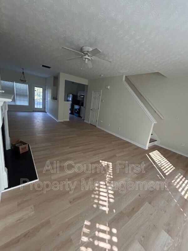 Building Photo - 2545 Walden Lake Dr