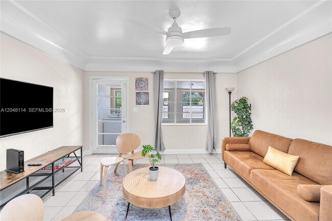 Foto del edificio - 261 SW 15th St
