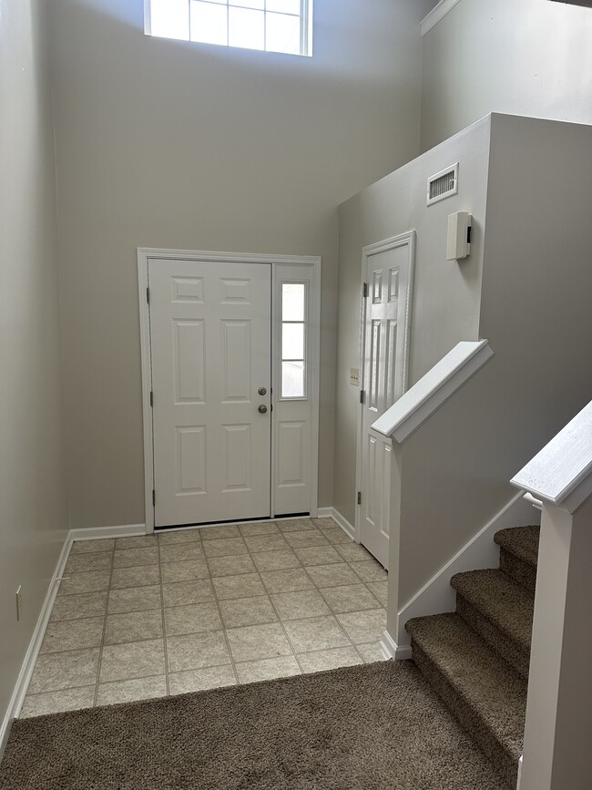 Building Photo - 4547 Plowman Dr.