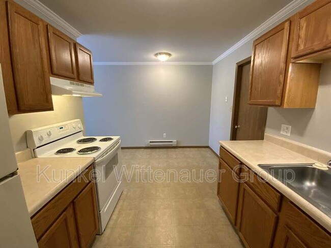Building Photo - 2609-A Sierra Drive