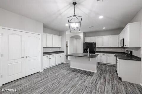 Foto del edificio - 18009 W Sunnyslope Ln