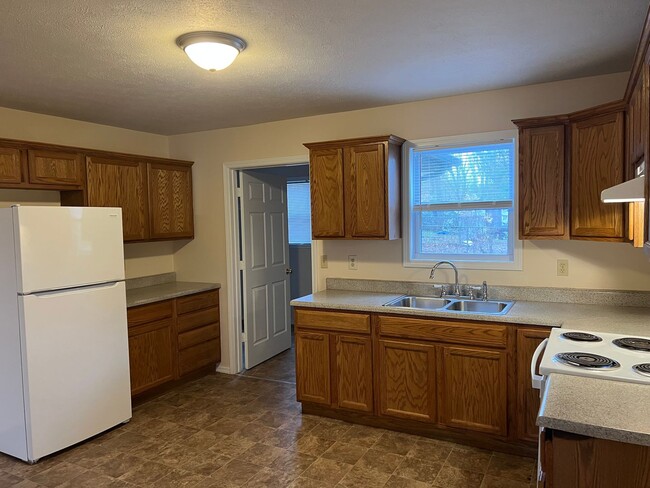 Foto del edificio - 1021 E Lynn St