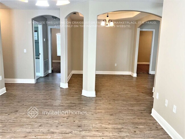 Foto del edificio - 4112 Brantley Cir