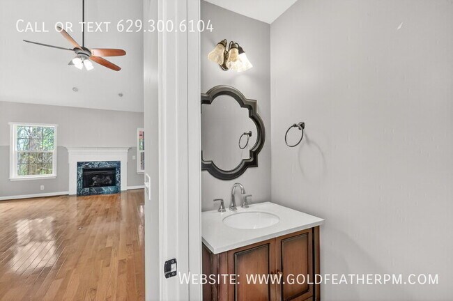 Foto del edificio - 3940 Waterford Way