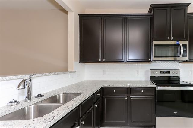 Foto del edificio - 1442 Park Trails Blvd