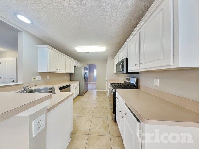 Foto del edificio - 427 Gresham Dr