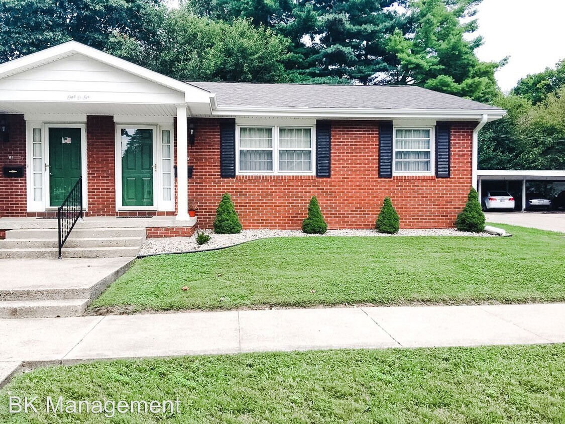 Primary Photo - 106 Simpson St