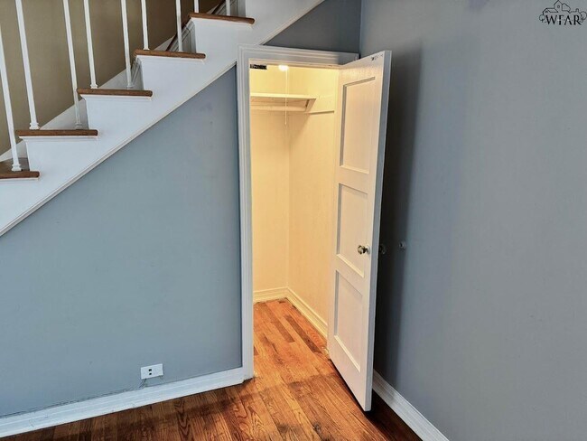 Foto del edificio - 1801 Rose St