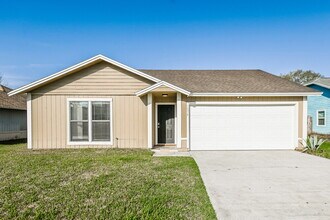 Building Photo - 7974 Amandas Crossing Dr E