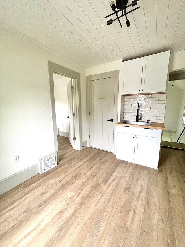 Foto del edificio - 621 Duplex