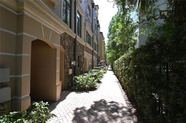 Foto del edificio - 2201 Soho Bay Ct