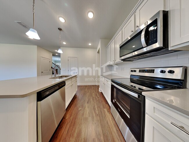 Foto del edificio - 2913 Rolling Acres Rd