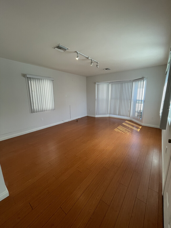 Living Room - 1163 Rosedale Ave