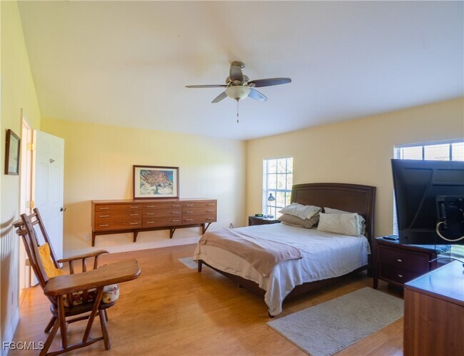 Foto del edificio - 2516 13th St SW