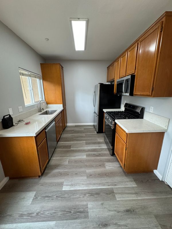 Building Photo - 9728 Marilla Dr