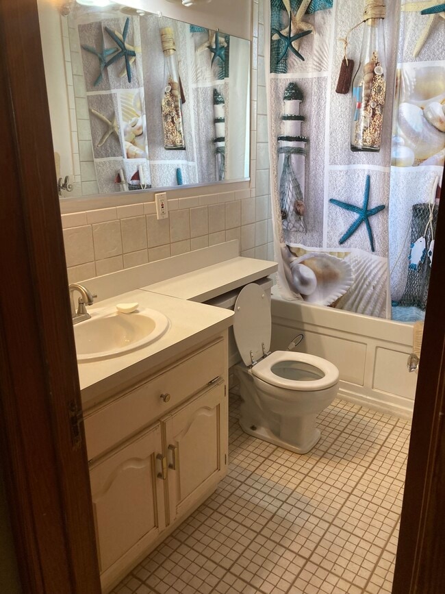 35766 Garfield Rd, Clinton Township, MI 48035 House Rental in Clinton Township, MI